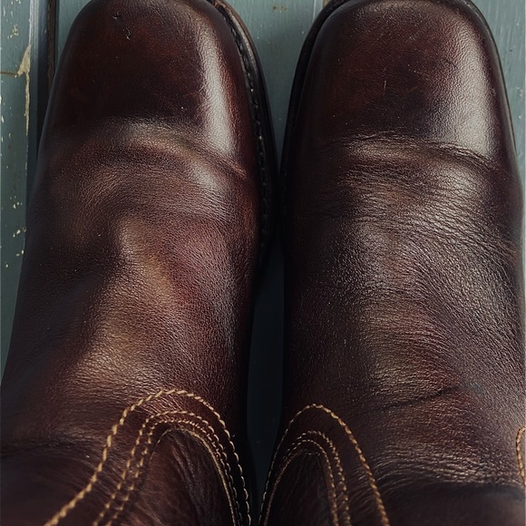 Frye Campus Shorties in Chestnut EUC - Picture 6 of 15